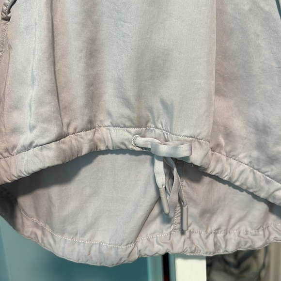 Lululemon 3/4 Zipped Sweatshirt - Picture 3 of 4